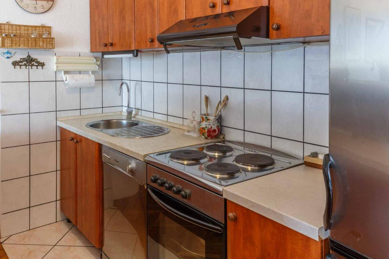 Apartman Mauro Malinska Exterior foto